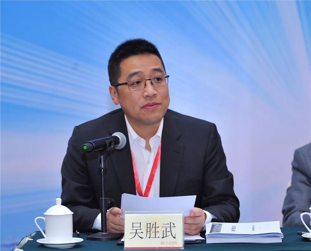 吳勝武：加快對(duì)新型顯示、智能光伏、集成電路產(chǎn)業(yè)創(chuàng)新布局